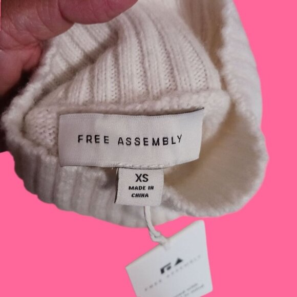 Free Assembly Womens Sleeveless Turtleneck Sweater Dress Wht XSmall - Picture 5 of 12